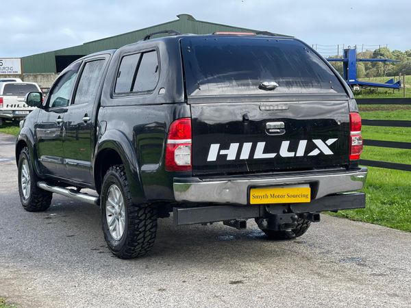 12 Toyota Hilux Invincible 3.0L D4D***** 367725064