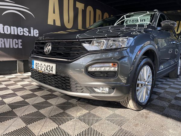 Volkswagen T-Roc 2018 367756028