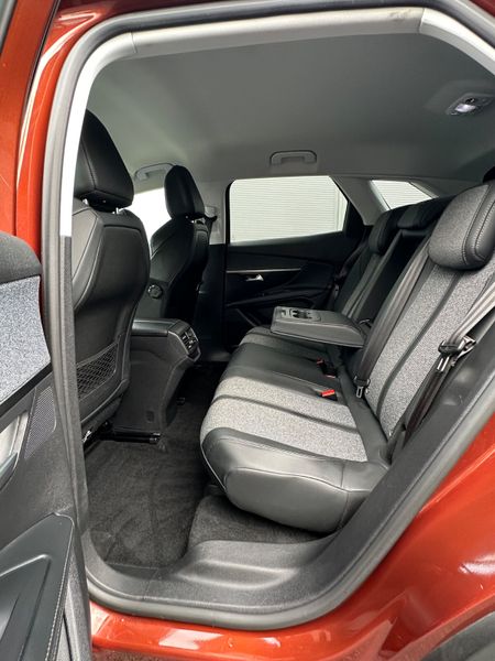 3008 1.5 BlueHDi 130bhp Allure 367757974