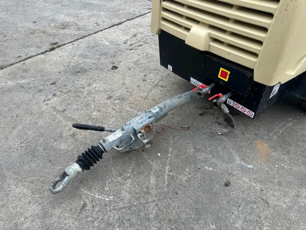 2018 DOOSAN 105 CFM ROAD AIR COMPRESSOR 367752308