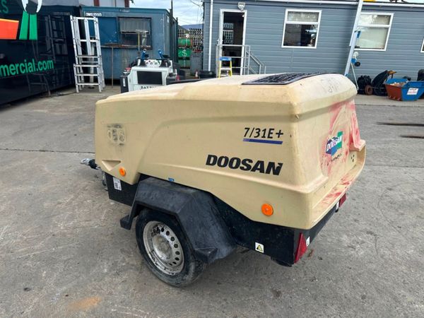 2018 DOOSAN 105 CFM ROAD AIR COMPRESSOR 367767090