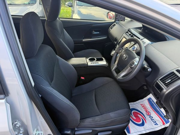 2015 Toyota Prius Plus/alpha1.8 Hybrid auto 7Seate 367769408