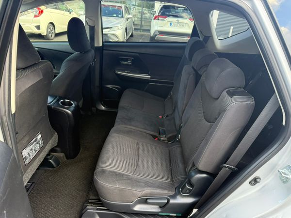 2015 Toyota Prius Plus/alpha1.8 Hybrid auto 7Seate 367769410