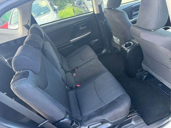 2015 Toyota Prius Plus/alpha1.8 Hybrid auto 7Seate 367769411
