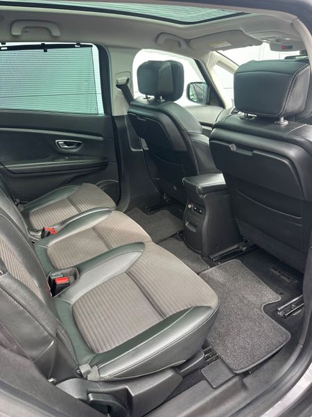 Grand Scenic dCi *7 Seater DYNAMIC 367762317