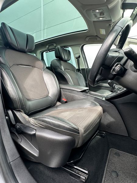 Grand Scenic dCi *7 Seater DYNAMIC 367762344