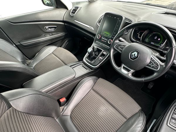 Grand Scenic dCi *7 Seater DYNAMIC 367762343