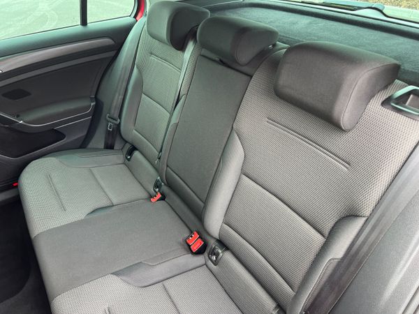 2018 Volkswagen Golf  SE Nav 1.6 TDI BMT 367773372