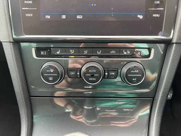 2018 Volkswagen Golf  SE Nav 1.6 TDI BMT 367773384