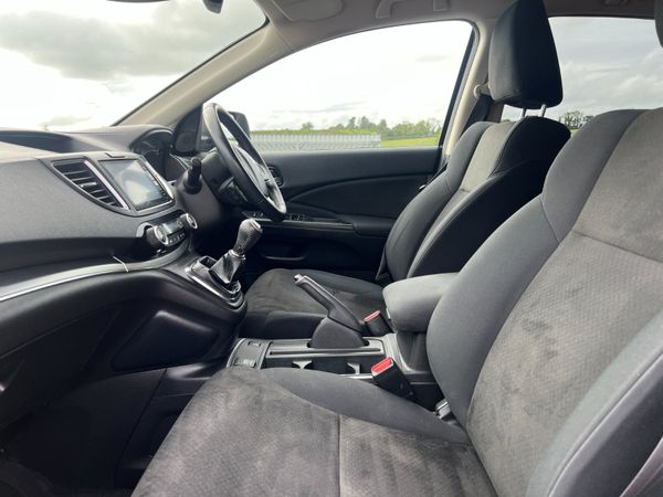 2017 Honda CR-V SE + 1.6 I-DTEC 367773569