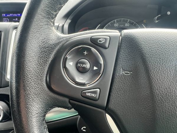 2017 Honda CR-V SE + 1.6 I-DTEC 367773571