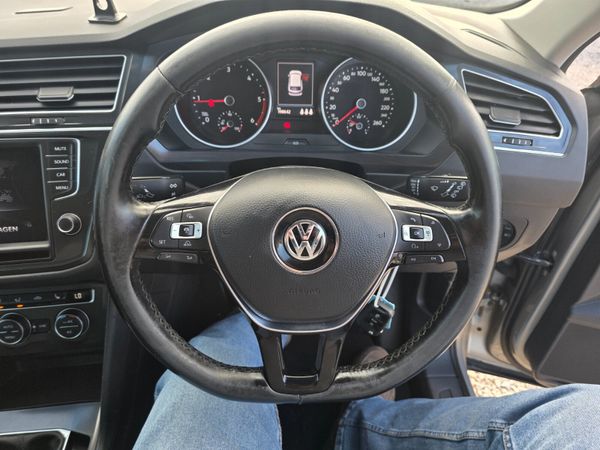 Volkswagen Tiguan 2017 367805704