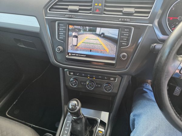 Volkswagen Tiguan 2017 367805722