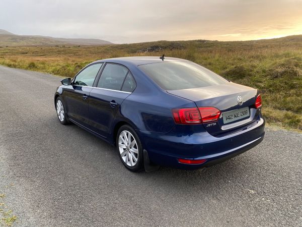 Volkswagen Jetta 2014 367821028