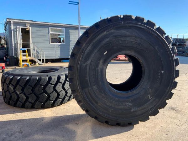 29.5 x 25 ROCKBUSTER SHOVEL  / DUMPER TYRES. 367834470