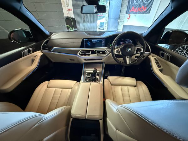 212 BMW X5 45E M-Sport  Pro 367847725