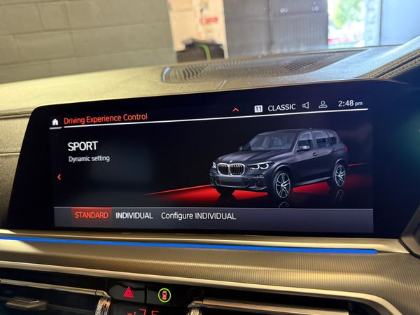 212 BMW X5 45E M-Sport  Pro 367847734
