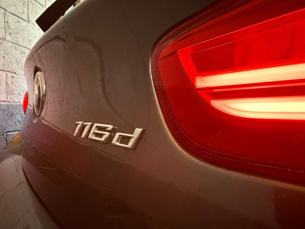 BMW 116D SE *Low Klms* 367848529