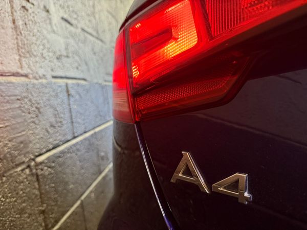 Audi A4 2Ltr TDi SLine Auto 367841356