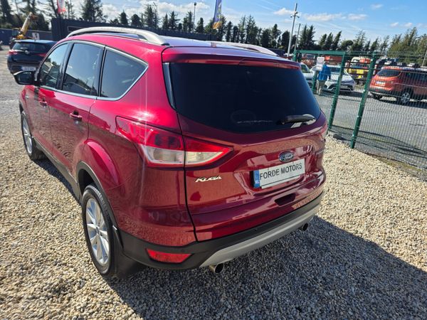 Ford Kuga Titanium 367858839
