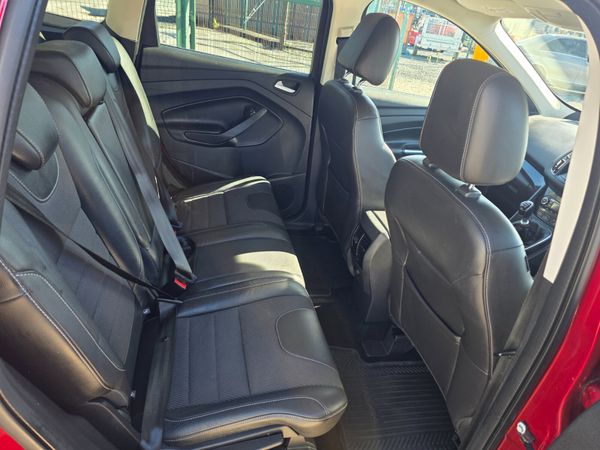 Ford Kuga Titanium 367859431