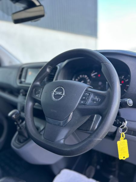 2021 Opel Vivaro , 2.0 with Air conditioning 367850899