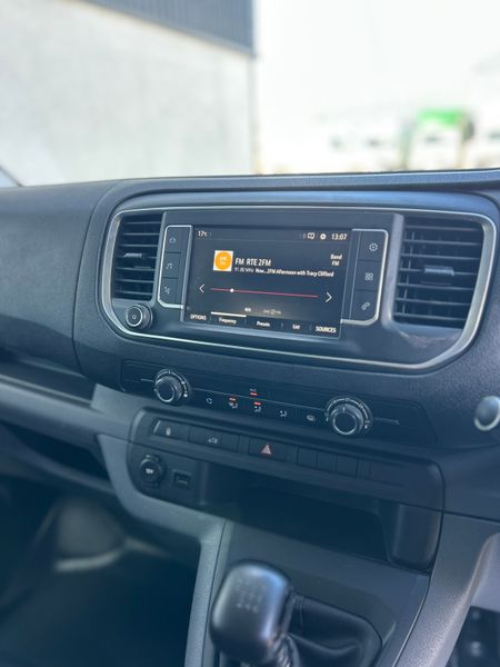 2021 Opel Vivaro , 2.0 with Air conditioning 367850902