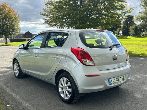 Hyundai i20 2014 premium Low Mileage 367851463