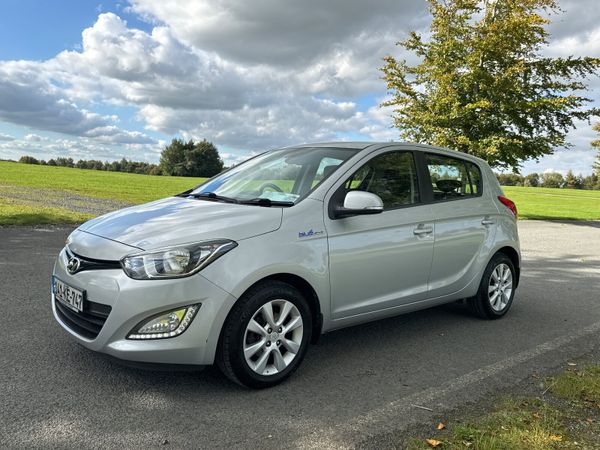 Hyundai i20 2014 premium Low Mileage 367851497