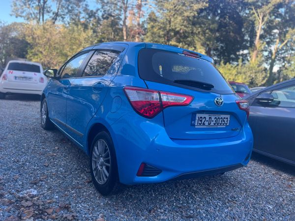 Toyota Vitz 2019 367885045