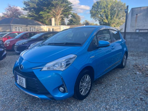 Toyota Vitz 2019 367885043