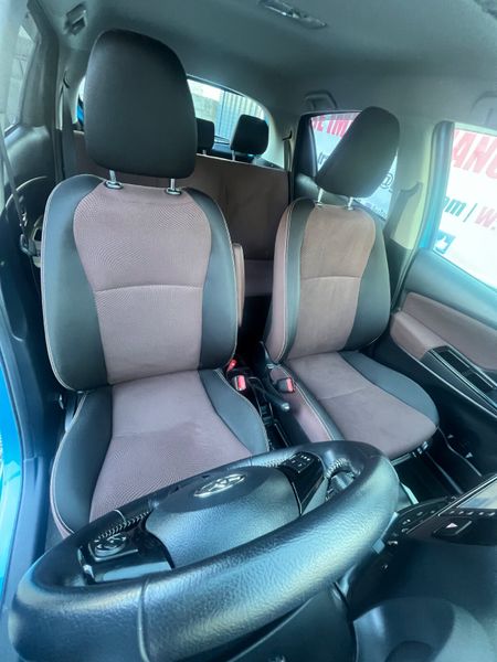 Toyota Vitz 2019 367885060