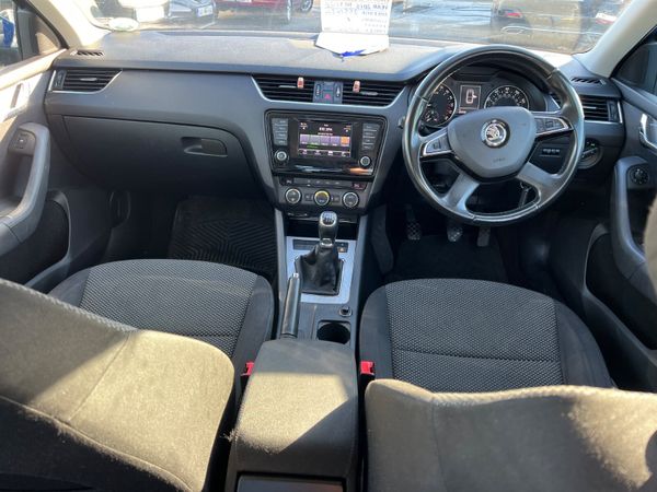 Skoda Octavia 2015 2.0 TDI CR 150BHP Ambition 367894241