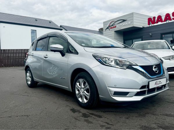Nissan Note E-Power hybrid 367899493