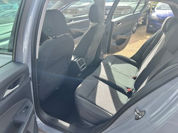 Volkswagen Golf 2.0 TDI Life 367930198