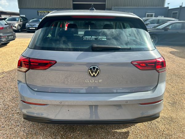 Volkswagen Golf 2.0 TDI Life 367930190