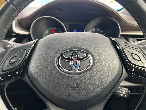 Toyota C-HR 2018, 1.8 HYBRID AUTO  HIGH SPEC 367930303