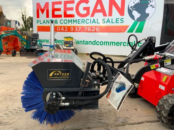 UNUSED MINI SKID STEER ROAD BRUSH ...4218 367933374