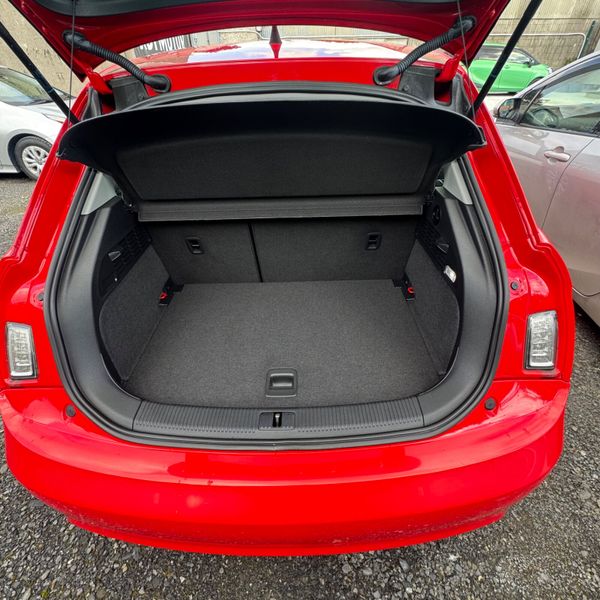 Audi A1 2015 Sline Low Milege 367958609