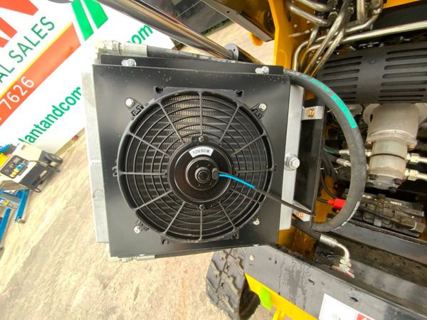 UNUSED LIHUA LRT460 MINI SKID STEER ......1485. 367950375