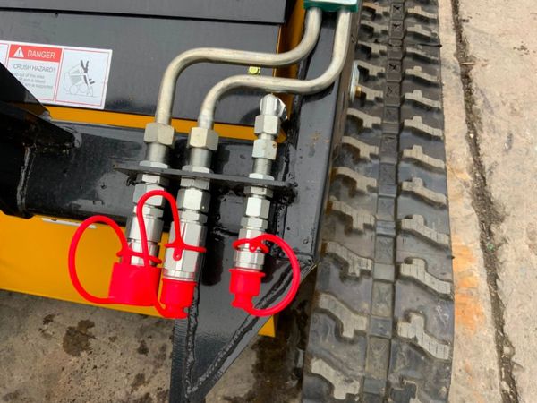 UNUSED LIHUA LRT460 MINI SKID STEER ......1485. 367950385