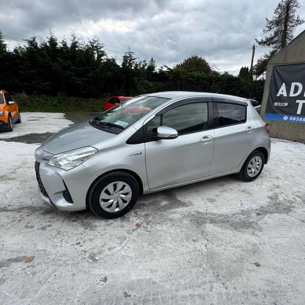 Toyota Vitz 2017 Hybrid 367964639