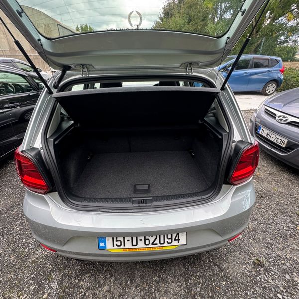 Volkswagen Polo 2015 Low Milege 367962144