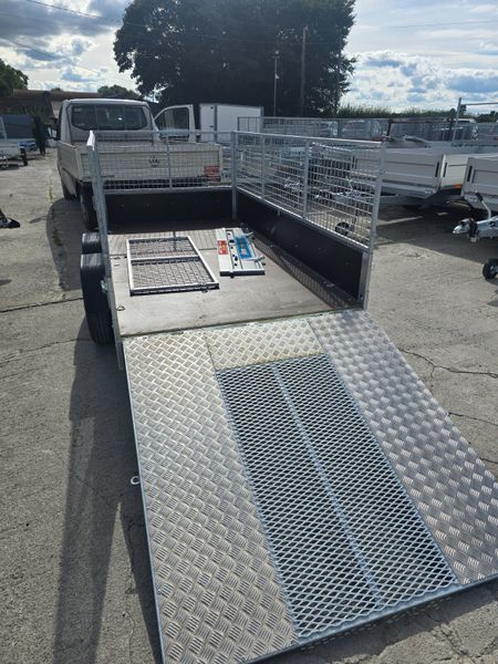 10x5 Trailer 367978054