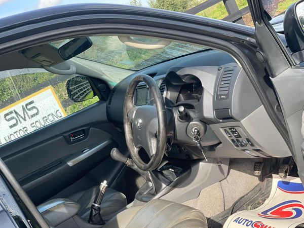 12 Toyota Hilux Invincible X Manual No Vat***** 367980553