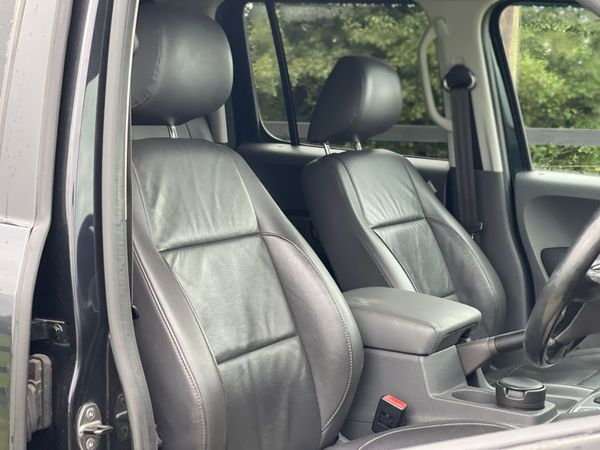 161 Vw Amarok Highline 180bhp black Ed***** 367981503