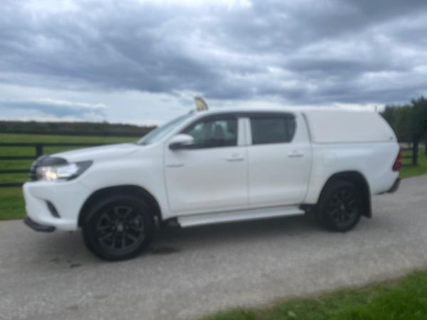 181 Toyota Hilux 2.4 D4D No Vat***** 367982619