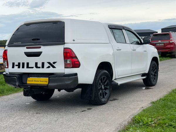 181 Toyota Hilux 2.4 D4D No Vat***** 367982623