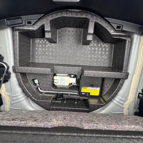 Toyota Vitz 2017 Hybrid 367983044