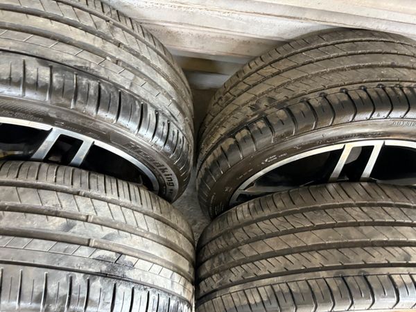 Mercedes AMG 18” Alloys 367983630